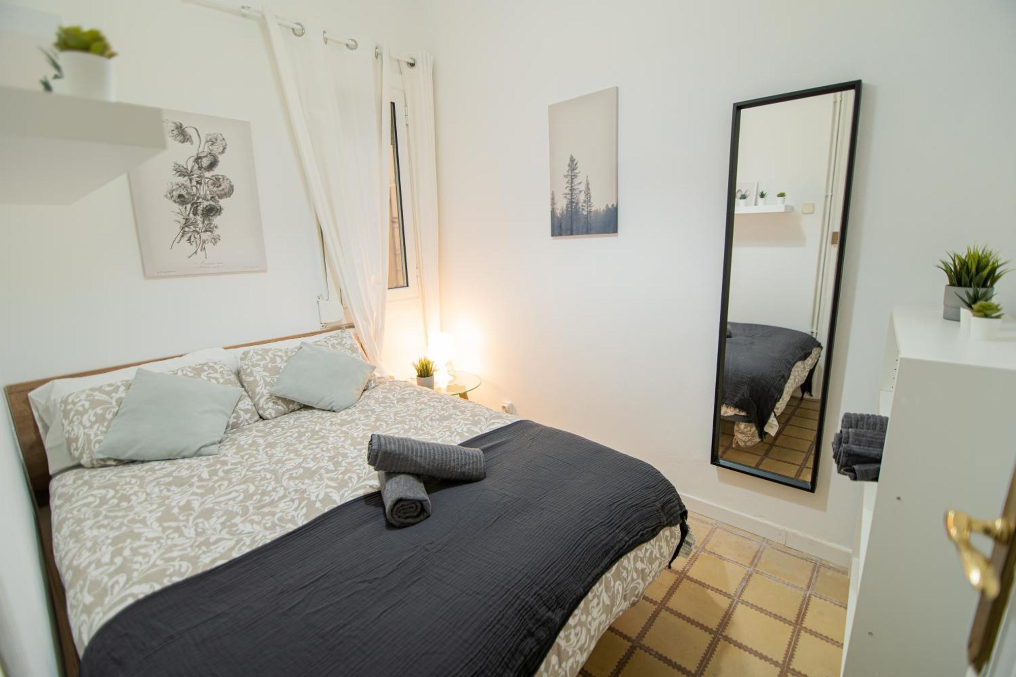 Blai Hostel Barcelona Exterior photo